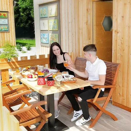 Апартаменты Honey Paradise Glamping *